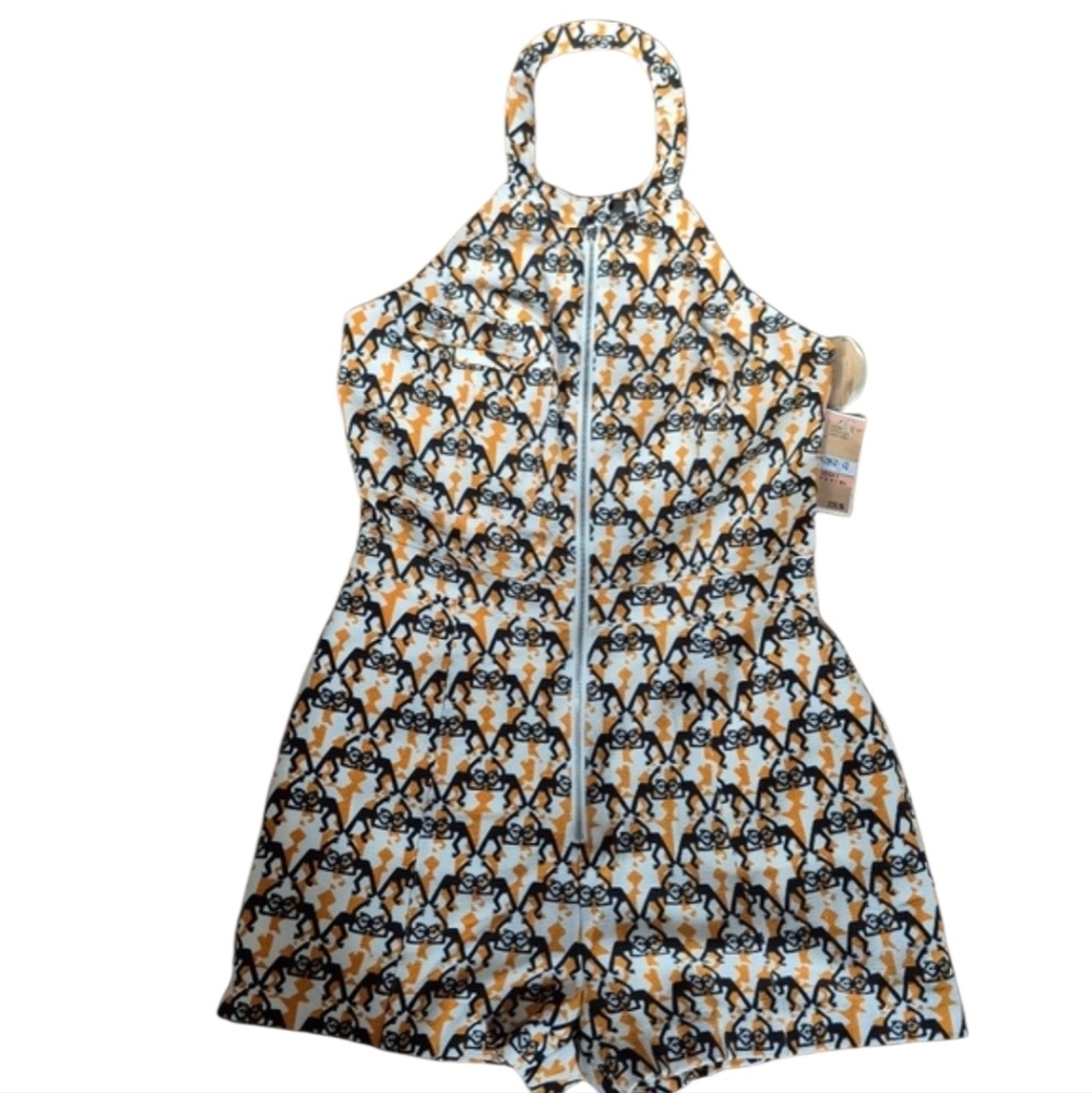 NWT Rachel Roy Very Cute Halter Style Romper Size M